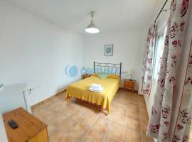 Habitación privada con baño privado en Nerja